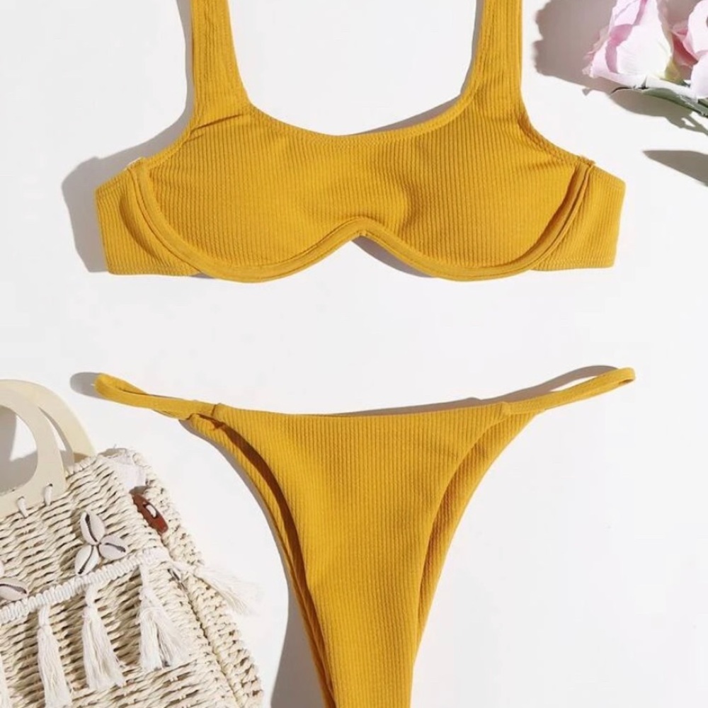 Bikini
